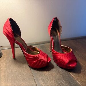 Satin Ruched Red Peep-Toe Heels - 9 🧨💋👠